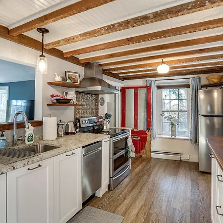 Lambertville Retreat - Walk To Shopping And Dining! Extérieur photo