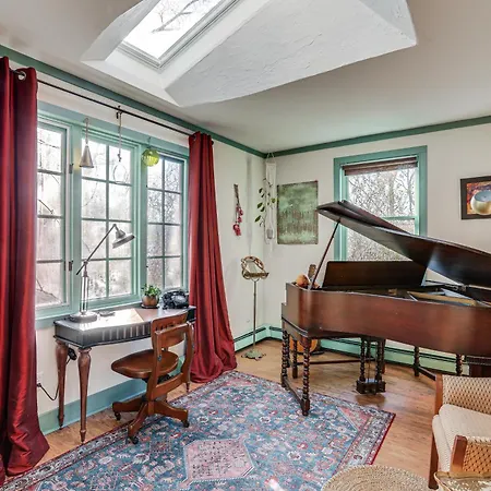 Lambertville Retreat - Walk To Shopping And Dining! Extérieur photo