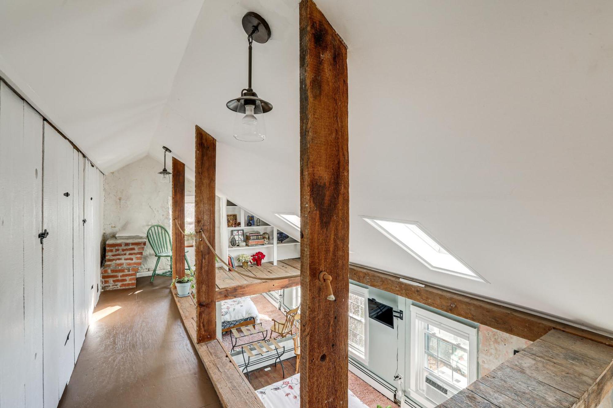 Retreat - Walk To Shopping And Dining! Appartement