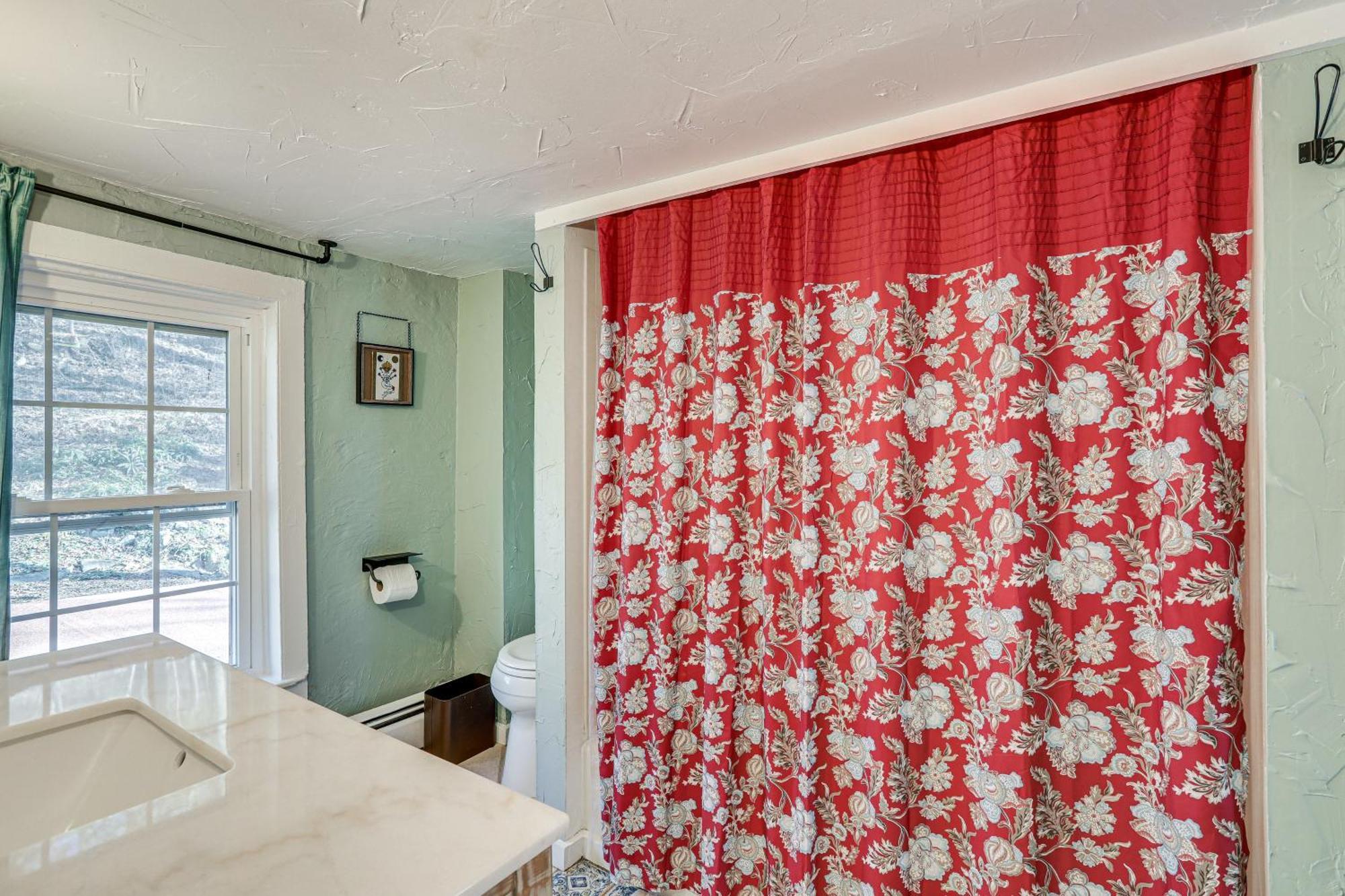 Appartement Retreat - Walk To Shopping And Dining!