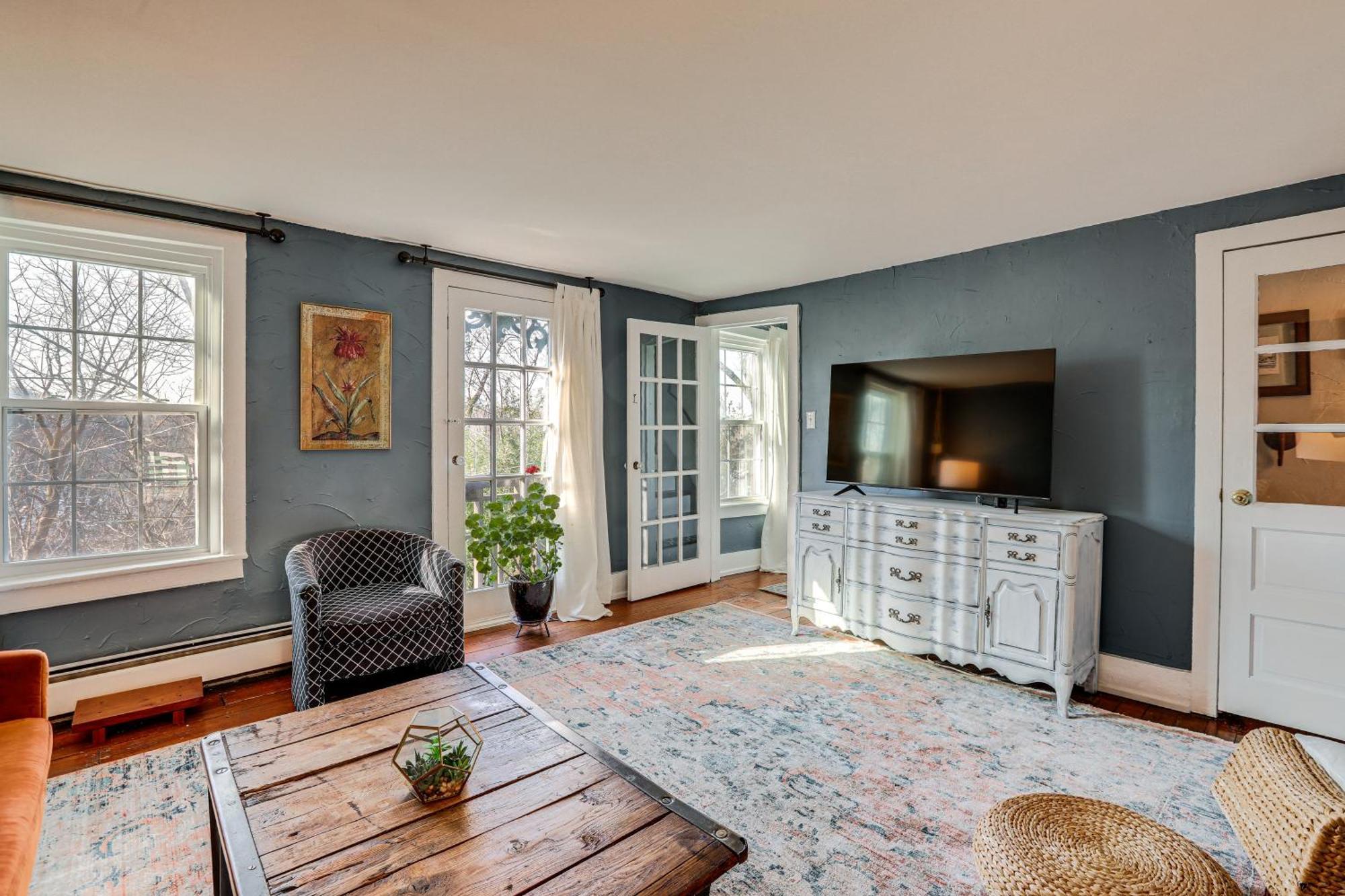 Retreat - Walk To Shopping And Dining! Appartement *